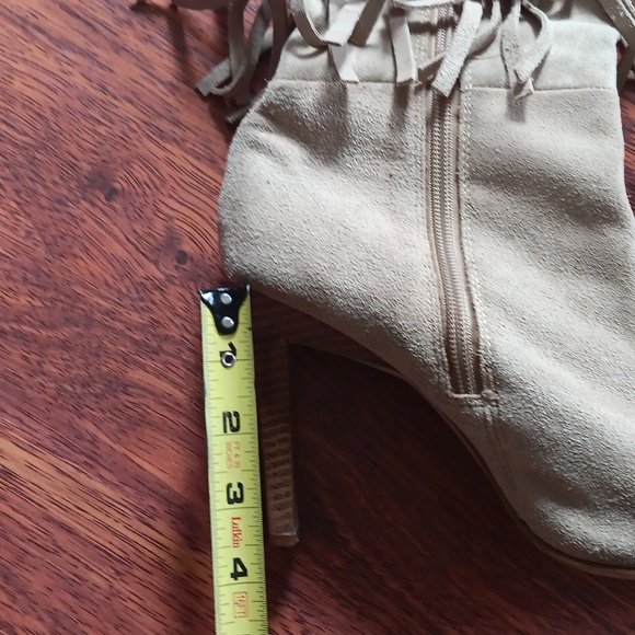 Suede fringed booties - Picture 3 of 9